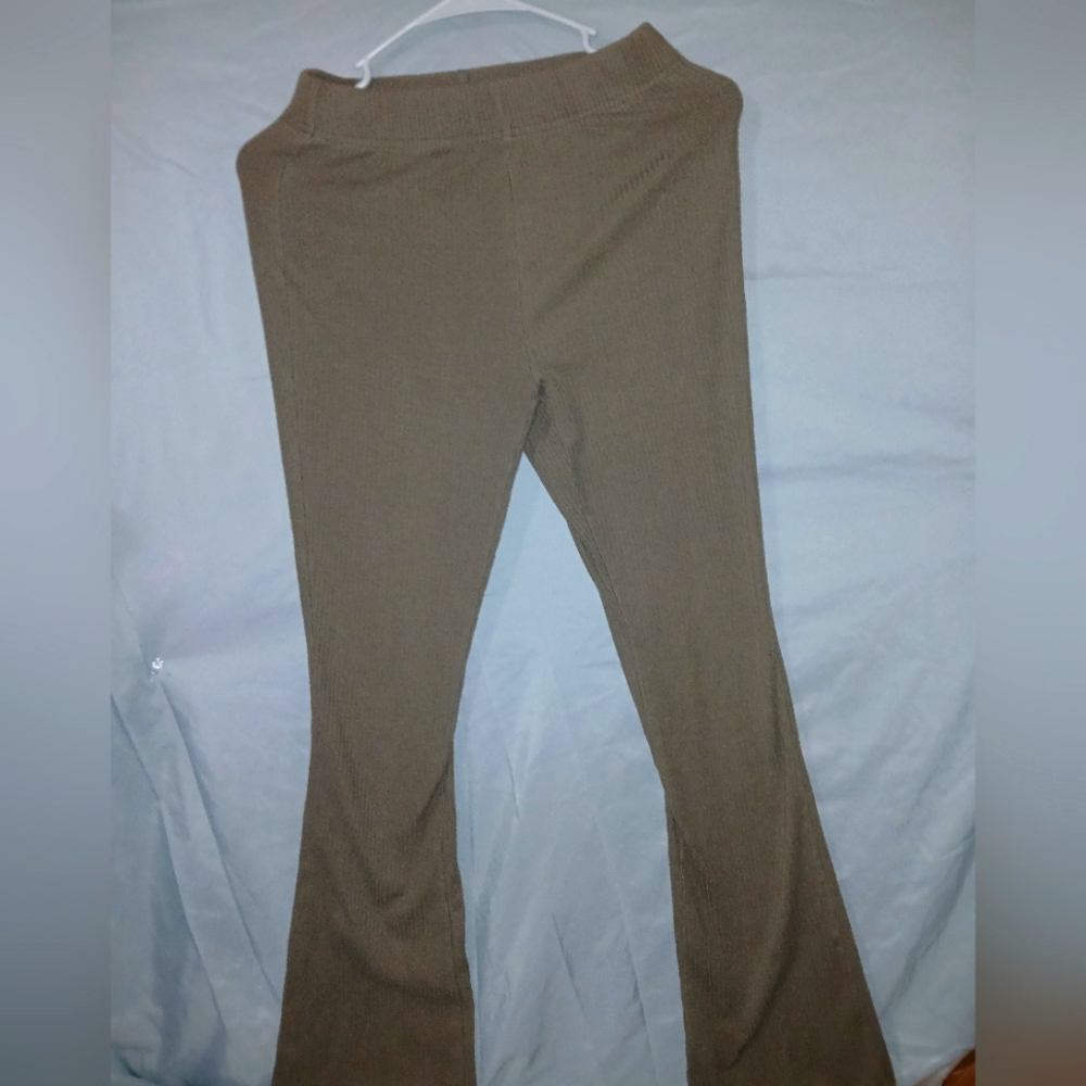 Wild Fable Olive Ribbed Pants